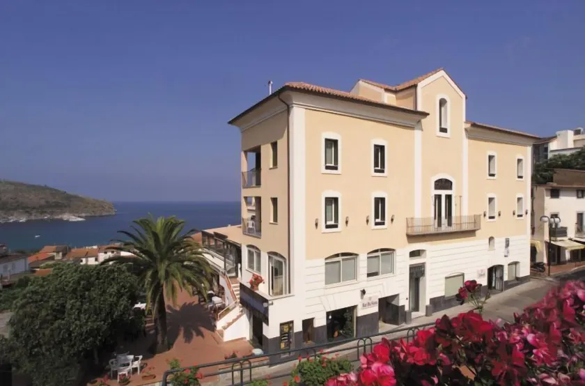 Hotel Santa Caterina - Image 1