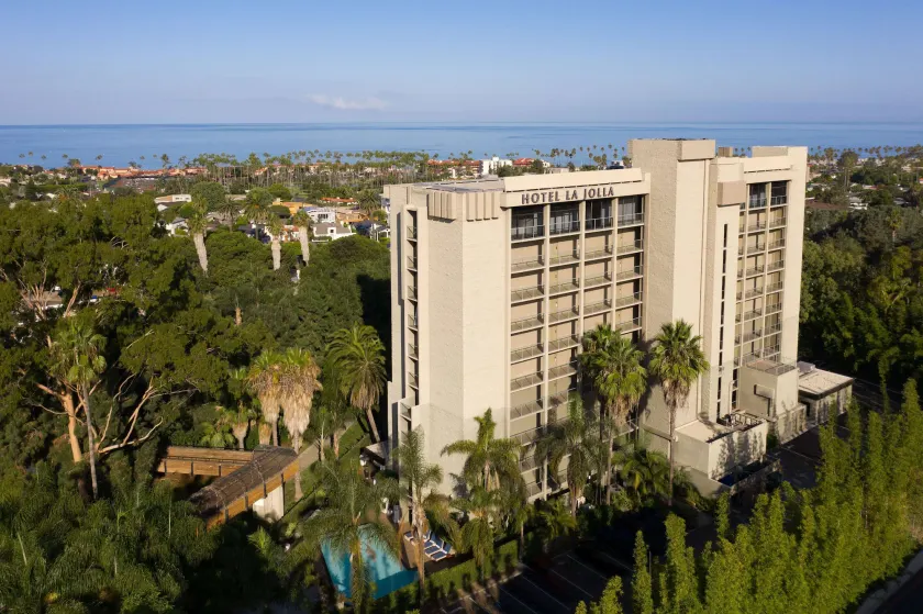 Hotel La Jolla, Curio Collection by Hilton - Image 1