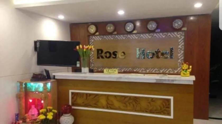 ROSE HOTEL - Reception