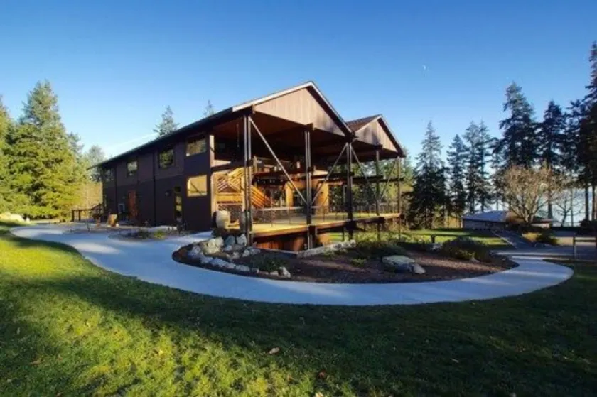 Comforts of Whidbey - Image 1