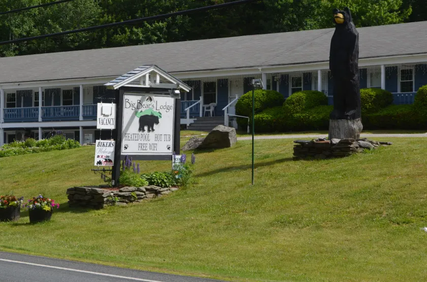 Big Bears Lodge - Image 1