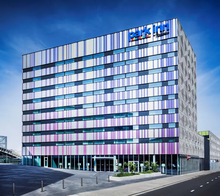 Park Inn by Radisson Leuven - Image 1