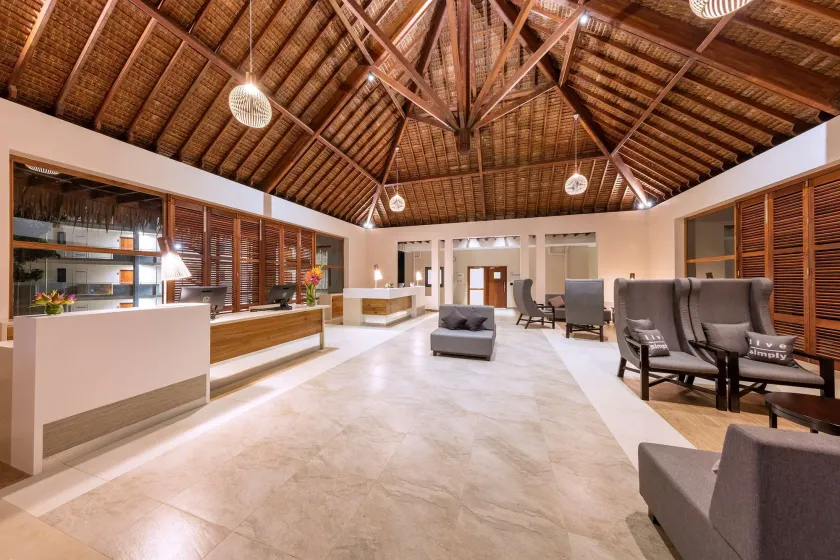 Ramada Resort by Wyndham Port Vila - Lobby
