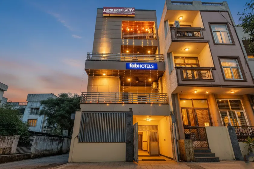 FabHotel Floyd - Image 1