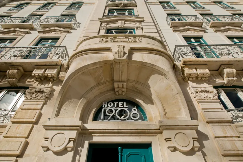 1908 Lisboa Hotel - Image 1