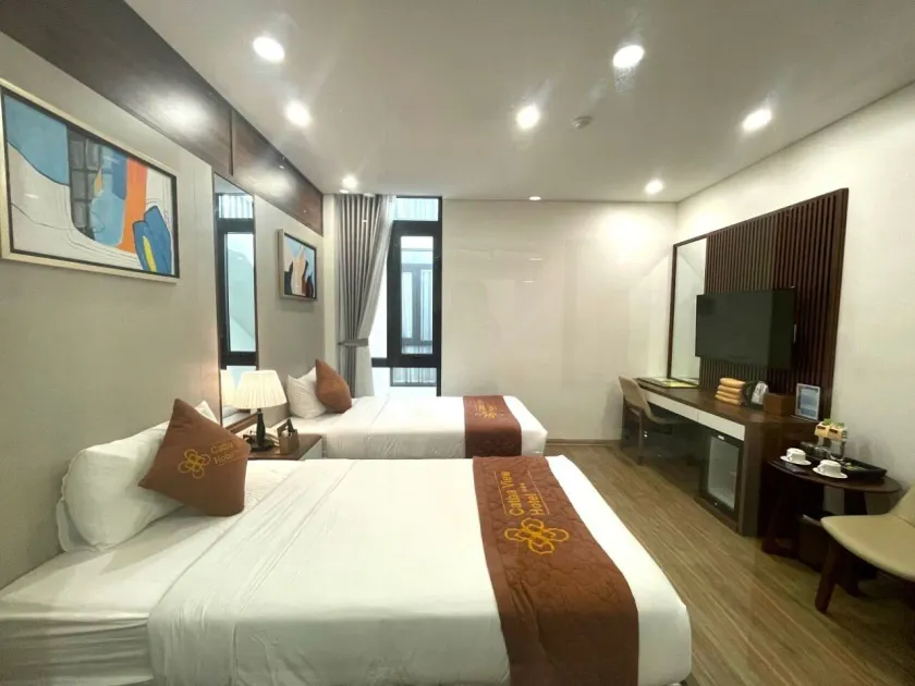 Catba View Hotel - Image 1