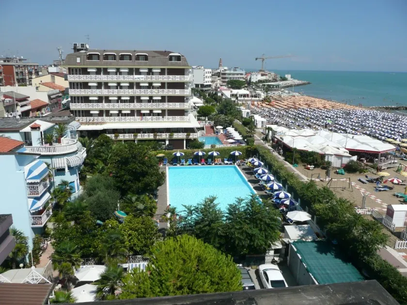 Hotel Imperial - Image 1