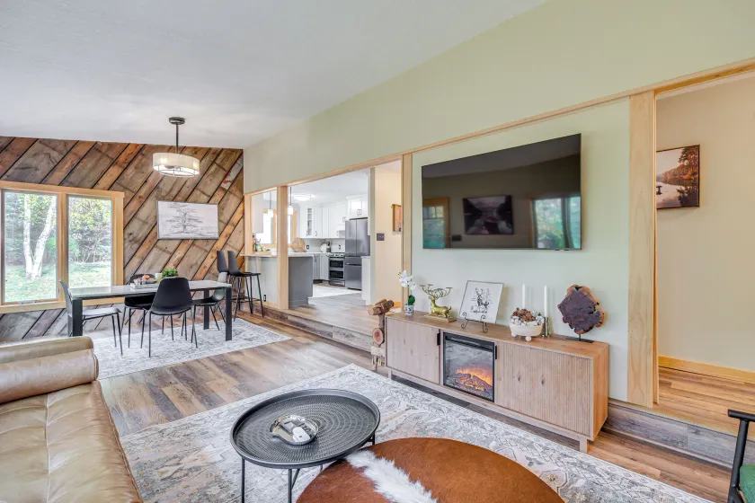 'riverbend Retreat' on 7 Acres w/ River Access! - Image 1