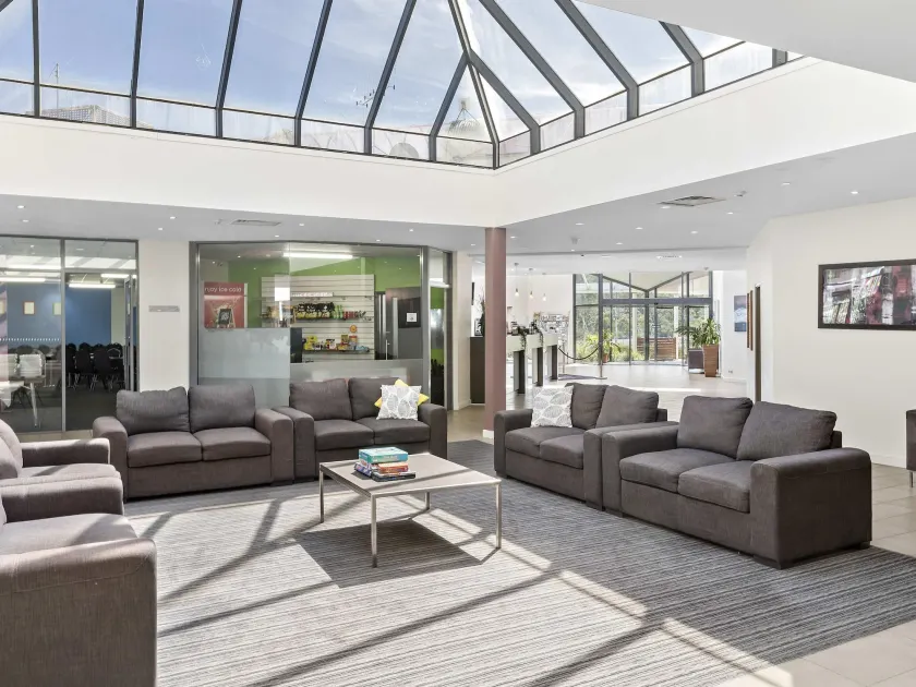 ibis Styles Canberra Eagle Hawk - Image 1