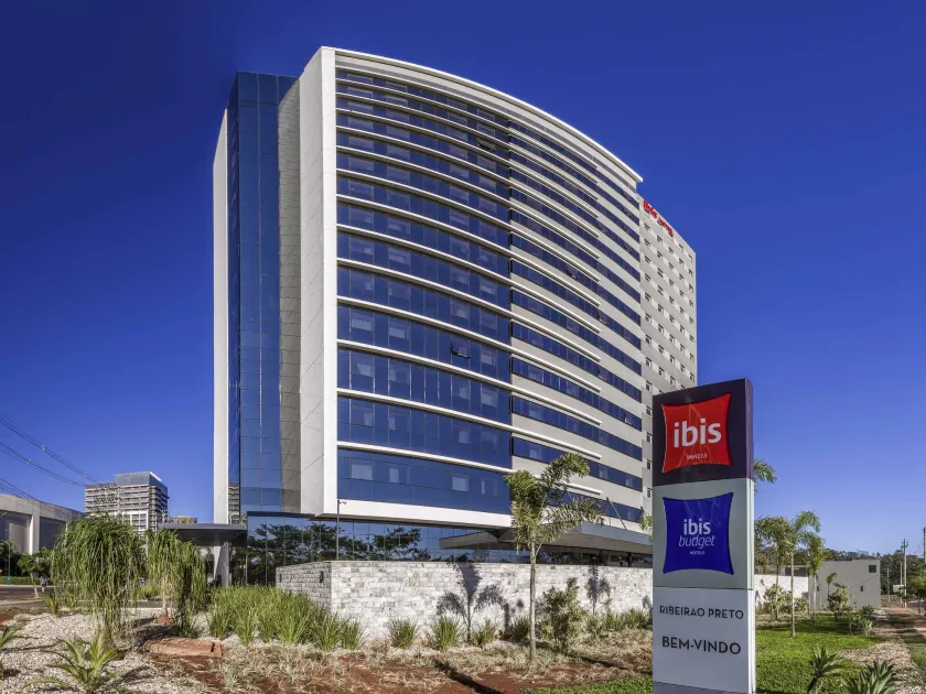 ibis Budget Ribeirão Preto Vila do Golf Shopping - Image 1