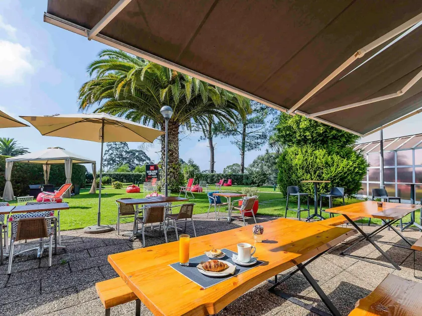 Hotel ibis Porto Gaia - Image 1
