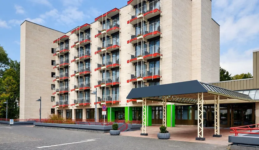 Sunday Hotel Bad Soden - Image 1