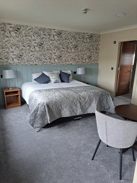 The Coachmans Inn - Image 1