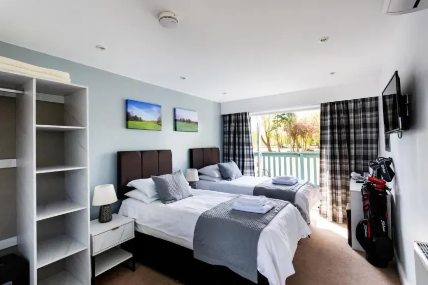 The Vale Golf & Country Club - Chambre
