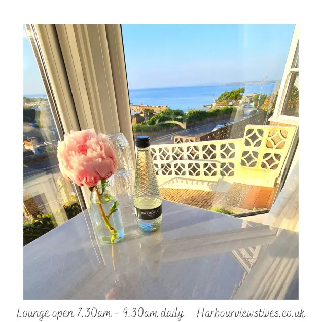 Harbour View Guest House - Image 1