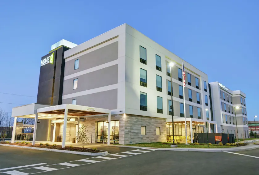 Home2 Suites by Hilton Clarksville Louisville North - Image 1
