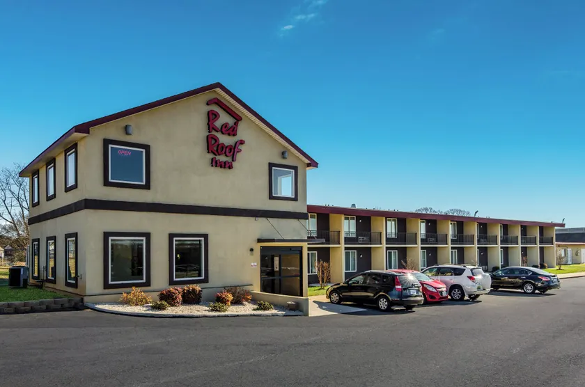 Red Roof Inn Madison Heights, VA - Image 1