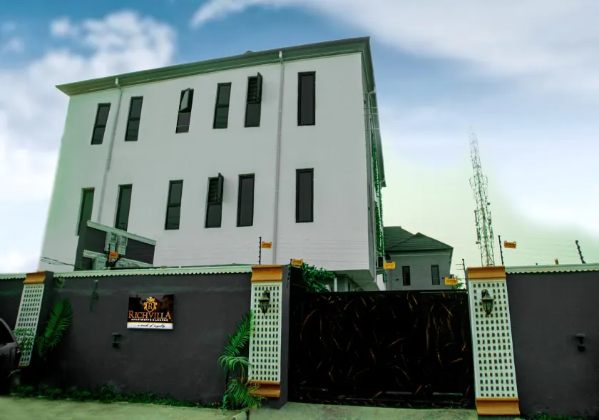RichVilla Apartments & Hotels - Image 1