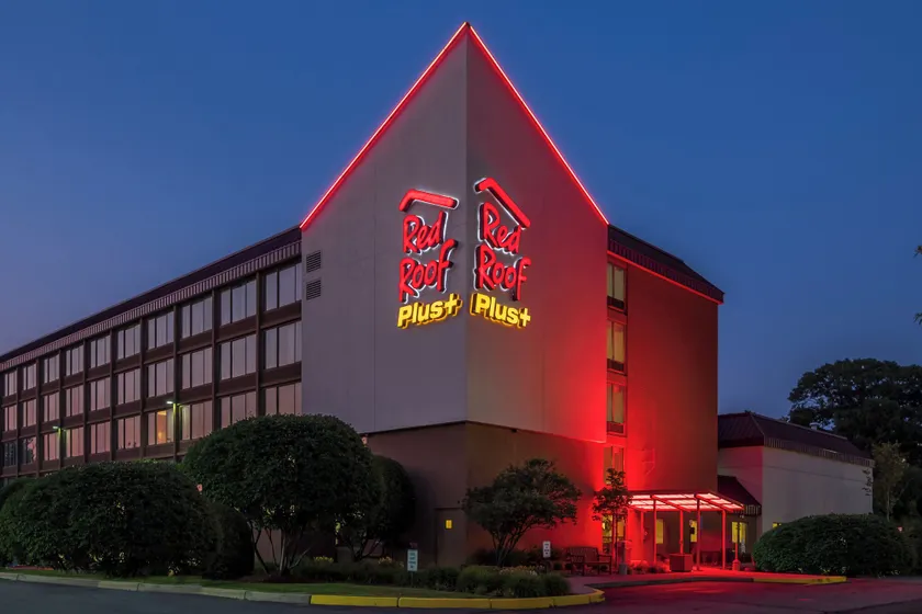 Red Roof Inn PLUS+ Boston - Woburn/ Burlington - Image 1