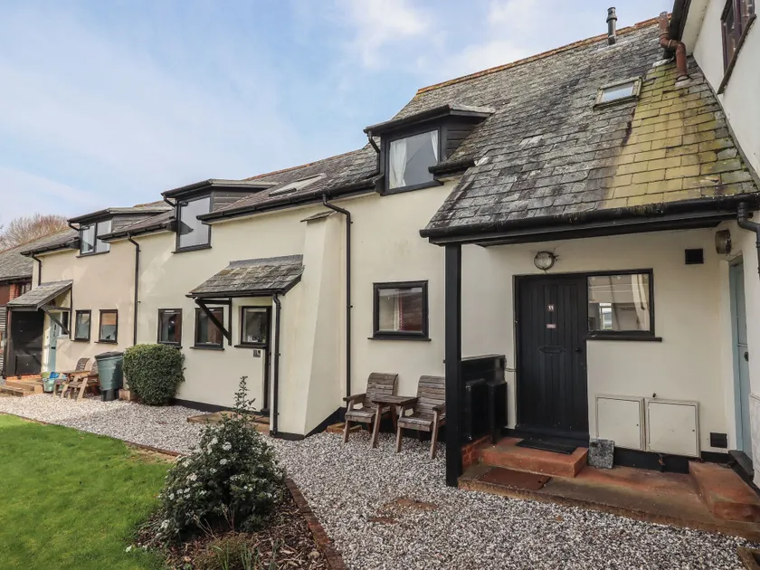 Warren Cottage - Image 1