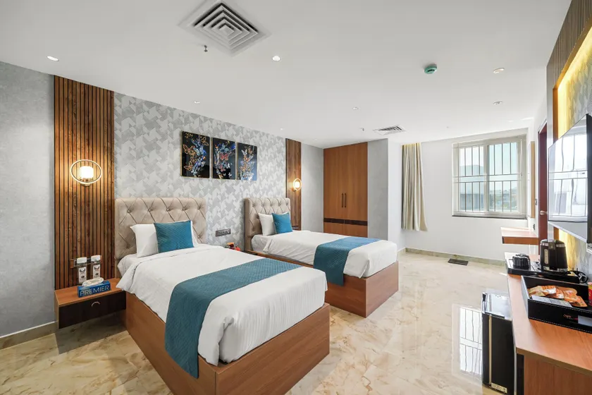 Hotel Grand Kasturi - Image 1