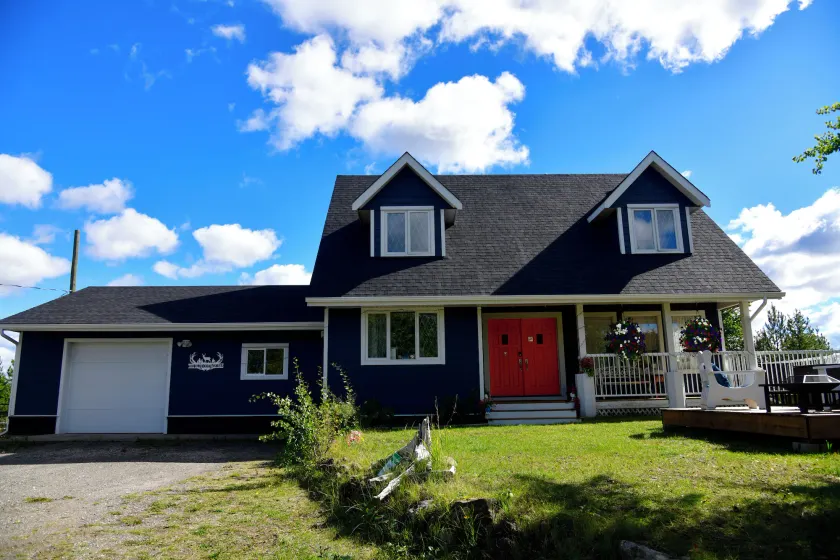 The Blue Cottage B&B - Image 1