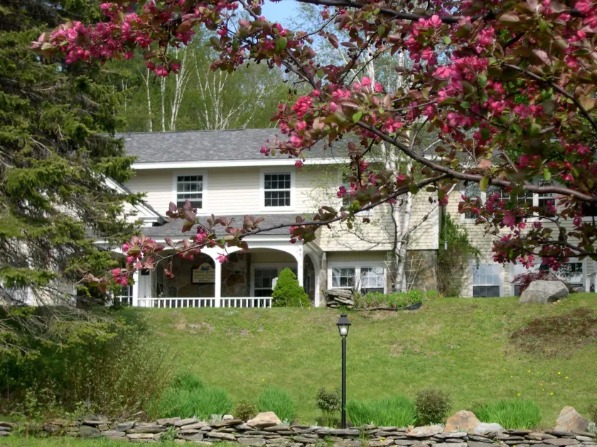Deerhill Inn - Image 1