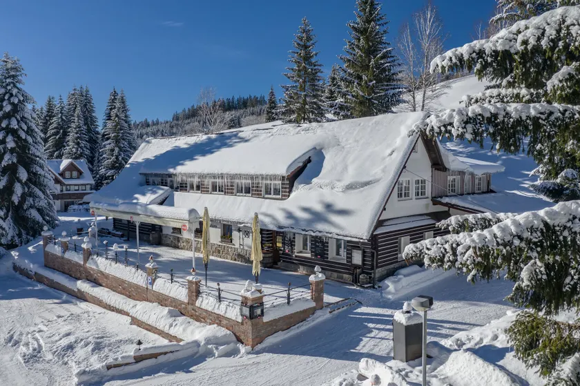 Hotel Resort Martin & Kristyna - Image 1