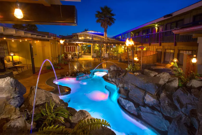 Best Western Plus Humboldt Bay Inn - Image 1