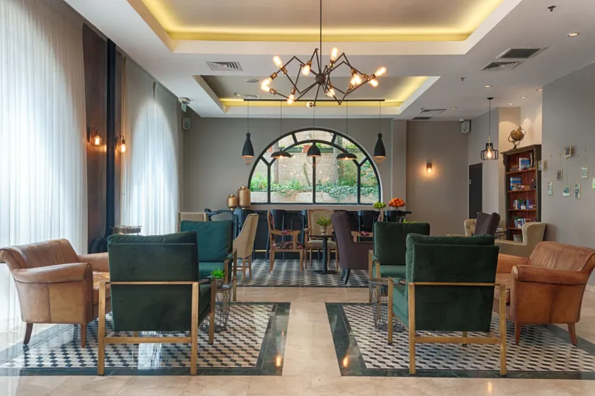 Eldan Hotel - Image 1