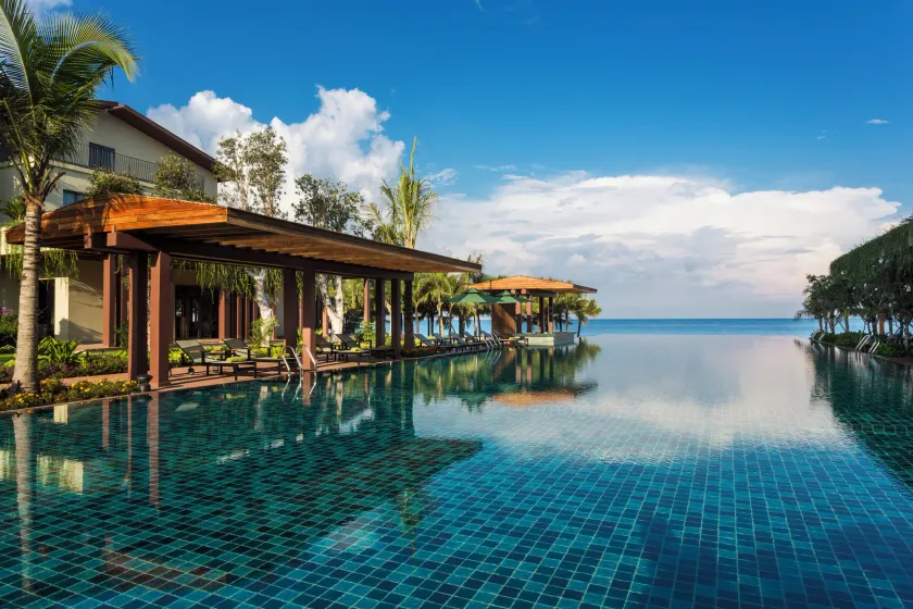 Dusit Princess Moonrise Beach Resort - Image 1