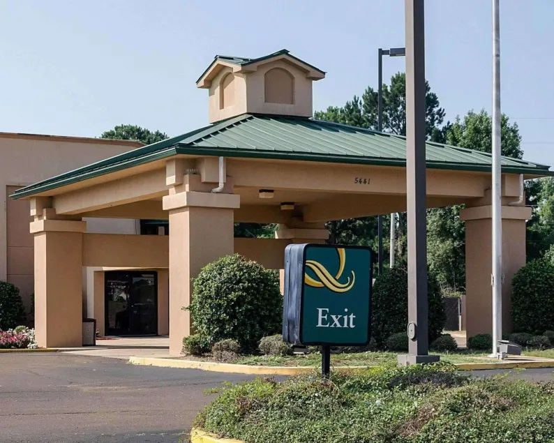 Quality Inn Magee - Image 1
