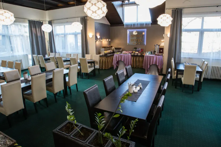 A-Sport Hotel - Image 1