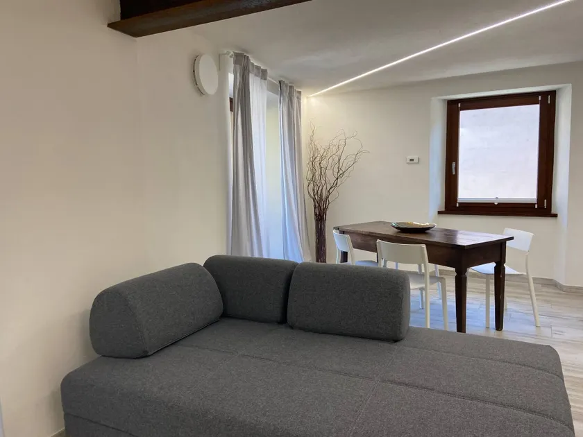 Bright Newly Renovated Apartment Cir Vda Saint-pierre 0014 - Image 1