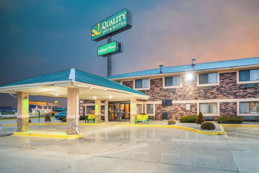Quality Inn & Suites Danville East - Image 1
