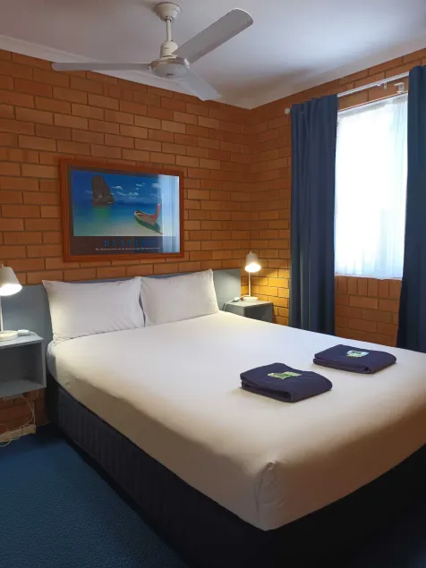 Bosuns Inn Motel - Image 1