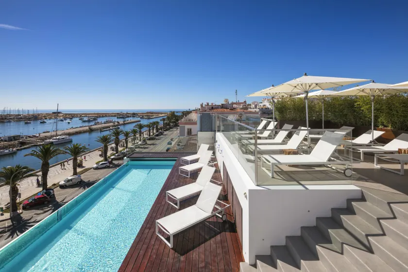 Lagos Avenida Hotel - Image 1