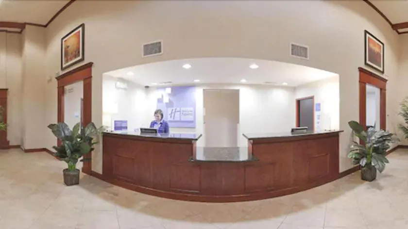 Holiday Inn Express Hotel & Suites San Dimas by IHG - Reception