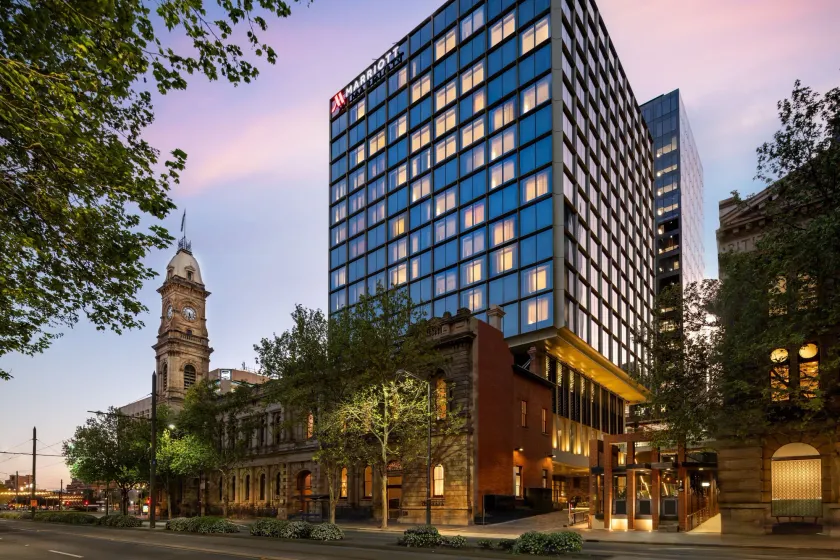 Adelaide Marriott Hotel - Image 1