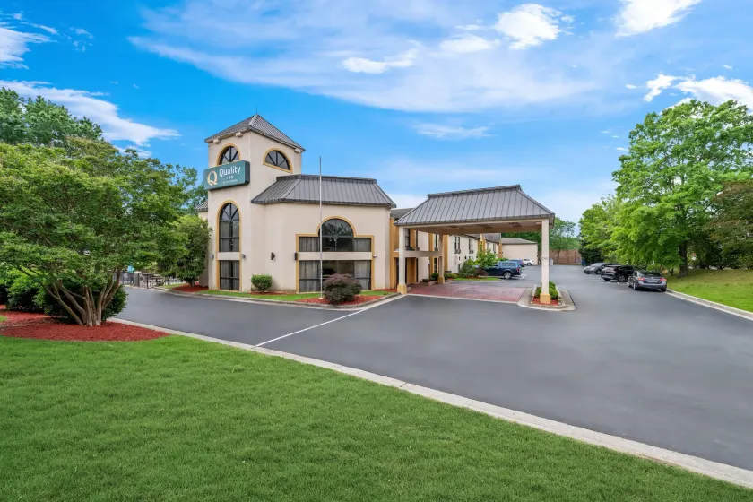 Quality Inn Fort Mill near Carowinds Blvd - Image 1