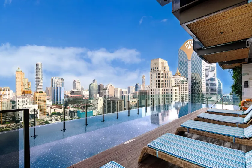Hotel Indigo Bangkok Wireless Road by IHG - Image 1