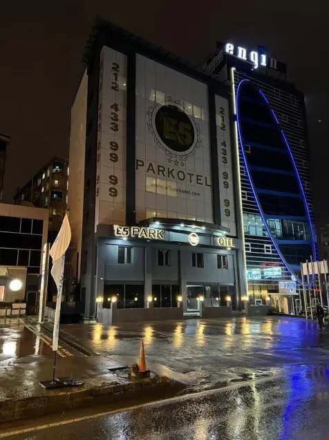 E5 PARK OTEL - Image 1