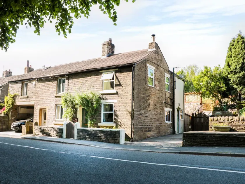 Rose Cottage - Image 1