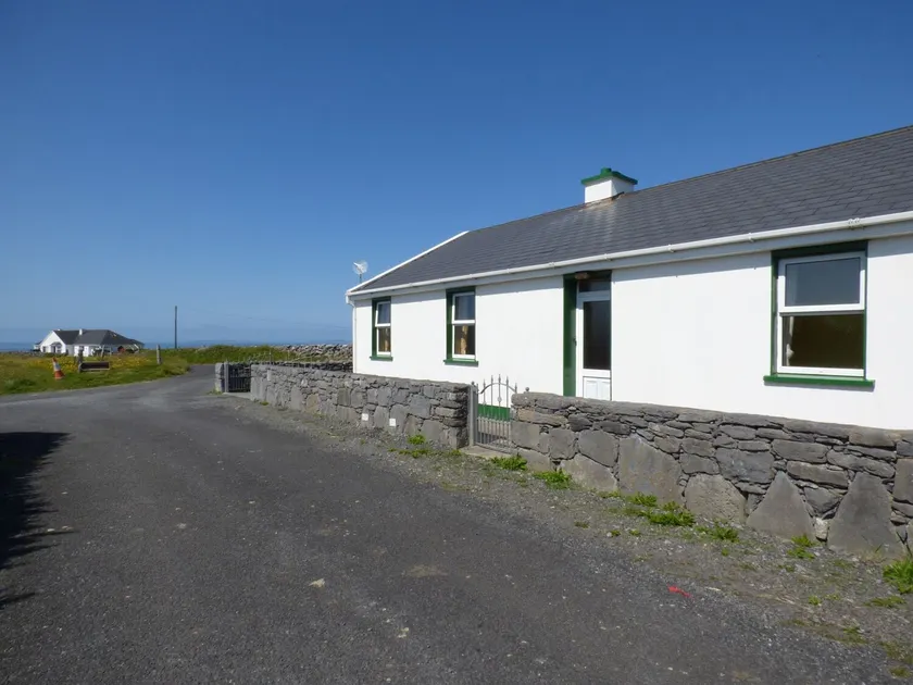 Seaview Cottage - Image 1