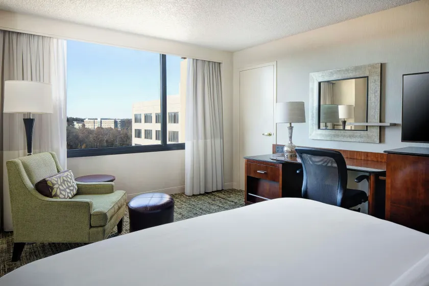 Marriott St. Louis West - Image 1