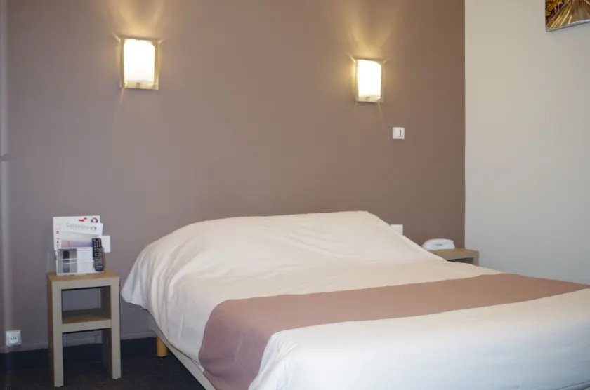 Inter Hôtel Le Savoy Caen - Image 1
