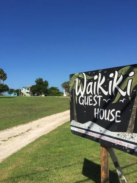 Waikiki Guest House - Image 1
