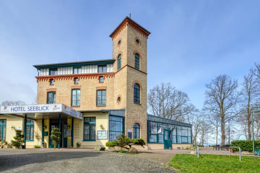 Hotel Seeblick Wismar - Image 1