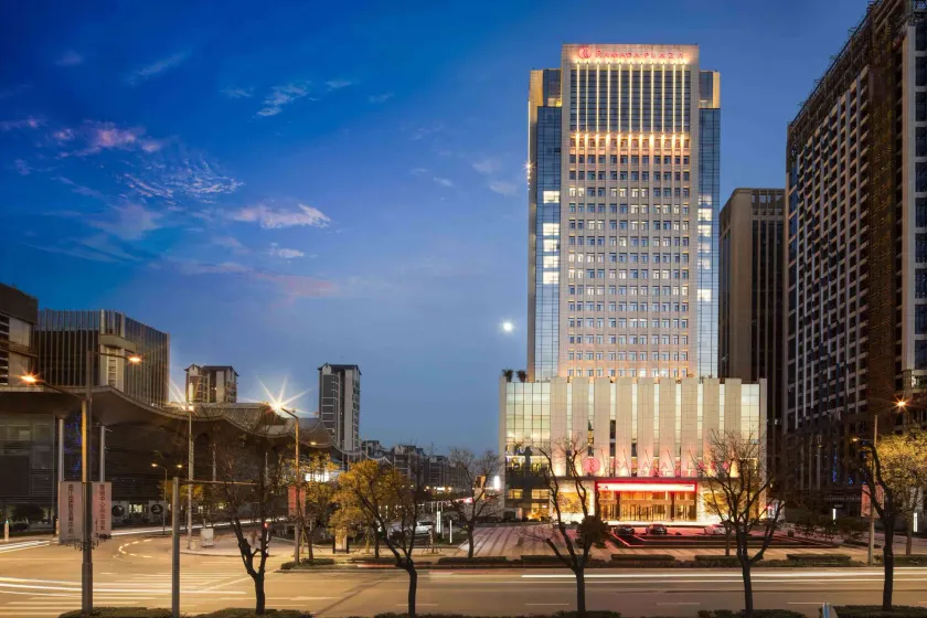 Ramada Plaza by Wyndham Xi'an South - Image 1
