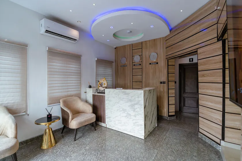 BRIMUYO HOTEL - Recepción
